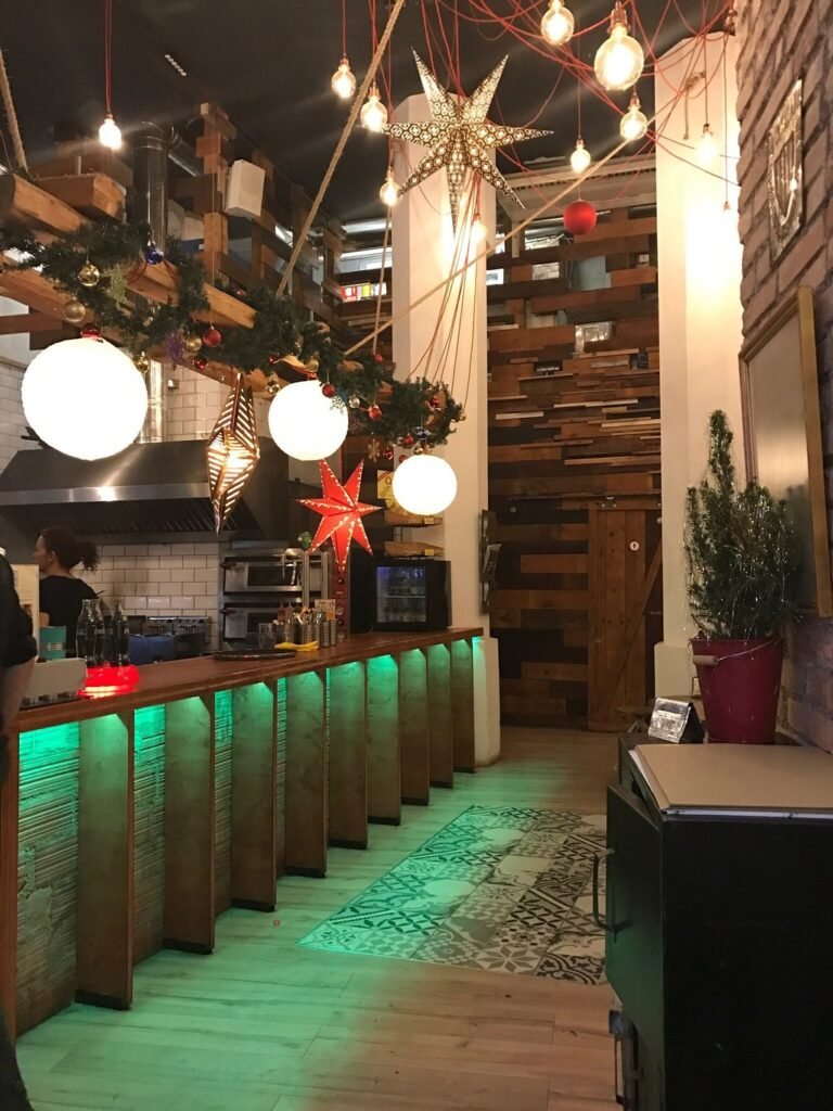 buena comida sitio precioso 2 768x1024