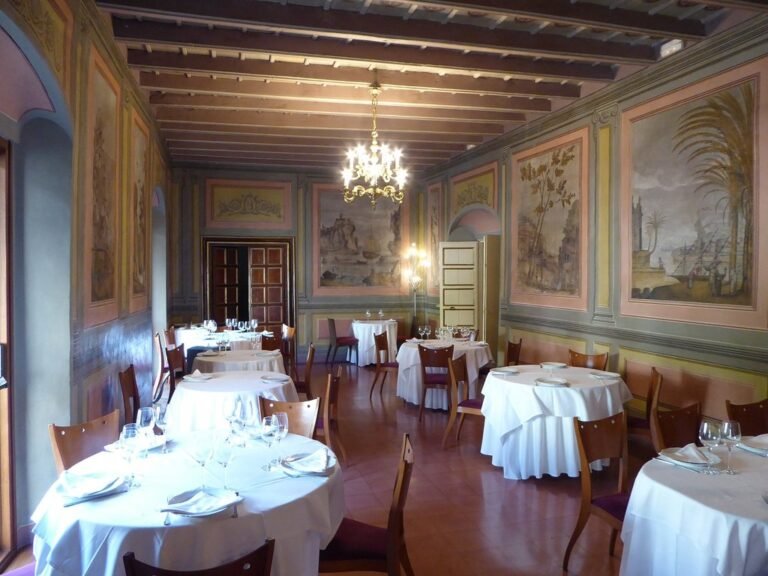 comedor en el primer 2 768x576