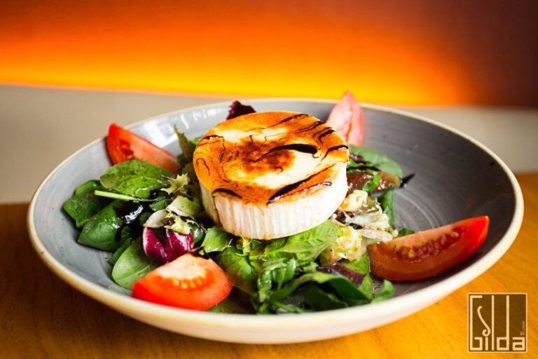 grilled goat cheese salad 1 768x512