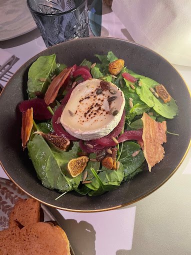 9EE5A879 592B 494E 9AFD 5B1785A33DC8